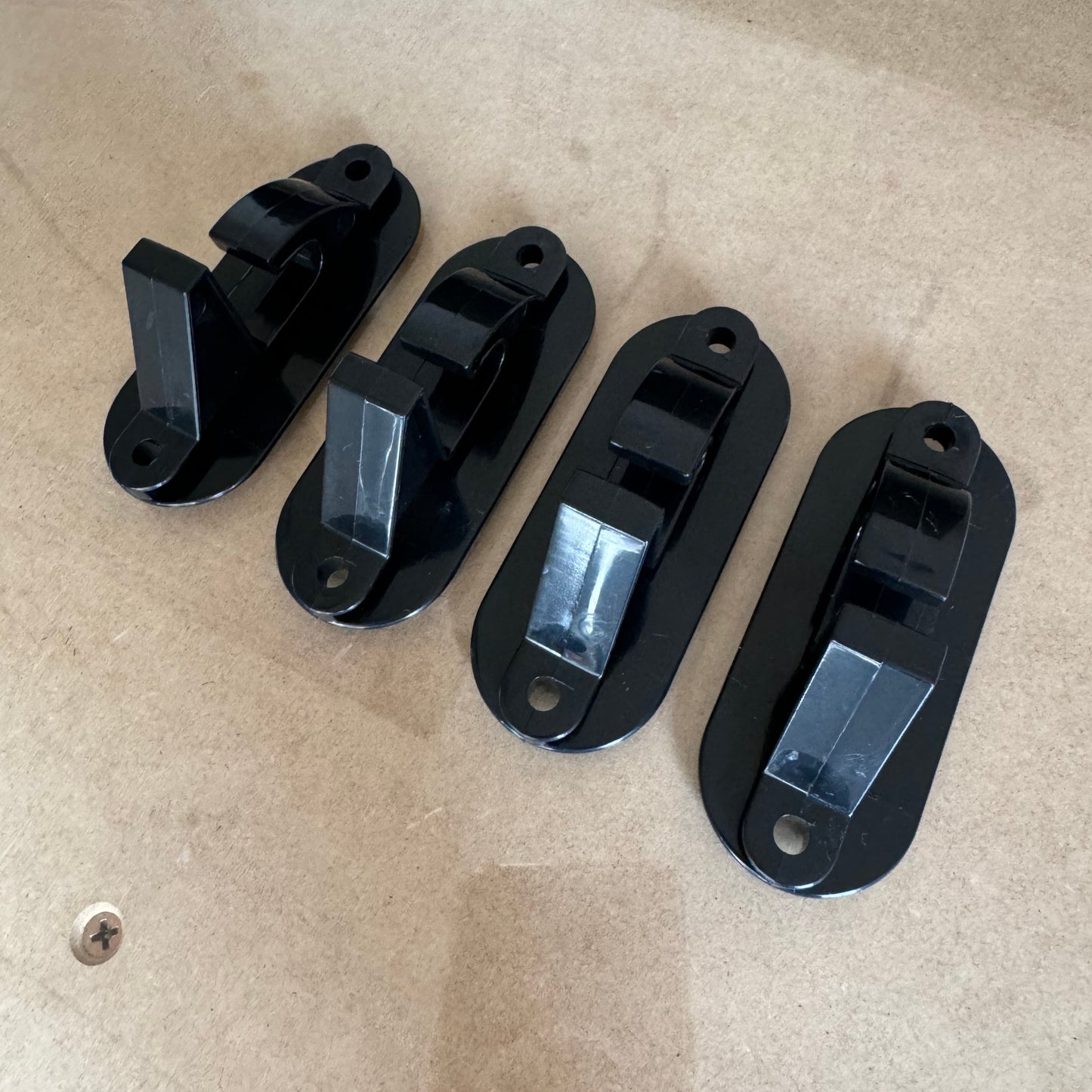 Wheel wall mount set (4)